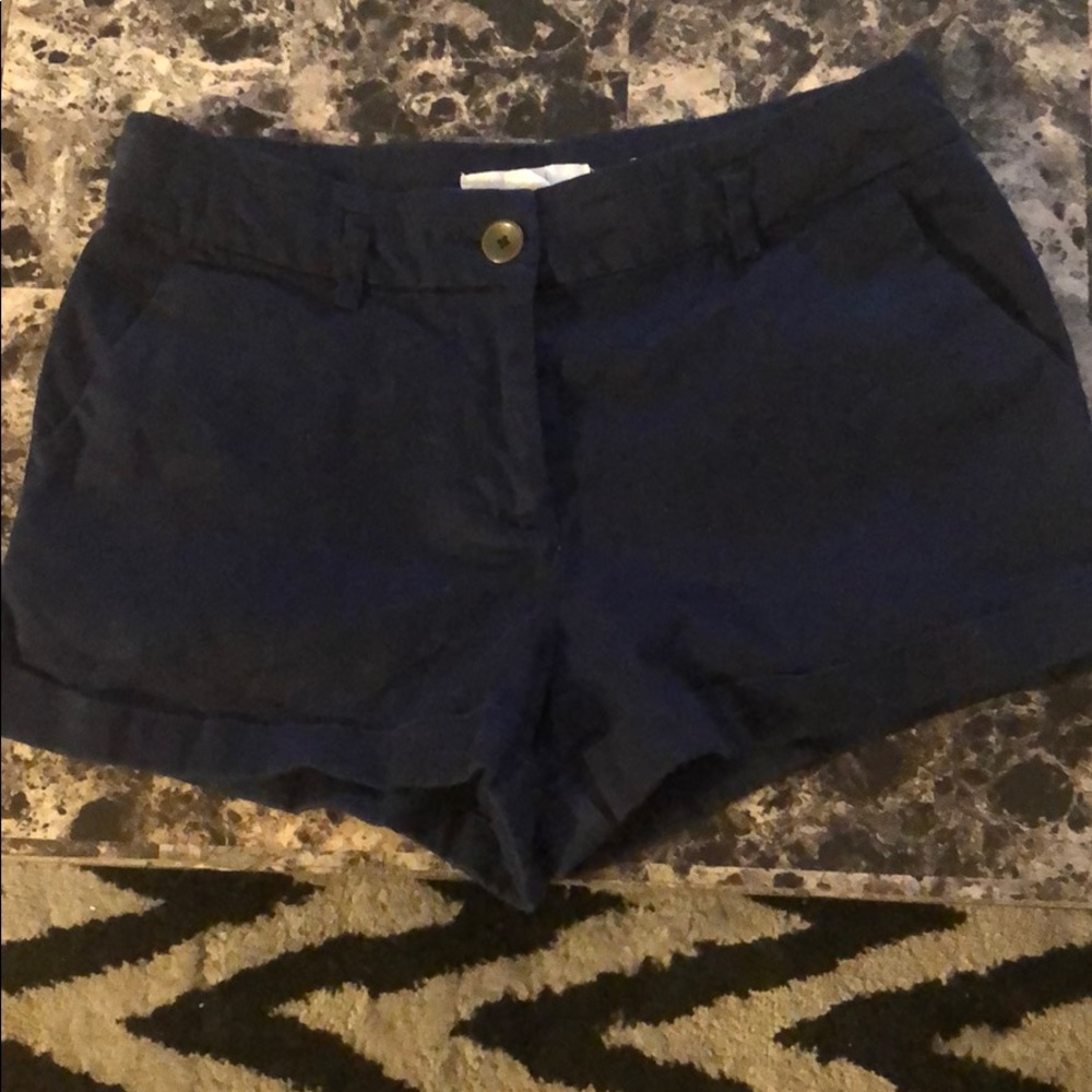 Cuffed chino shorts